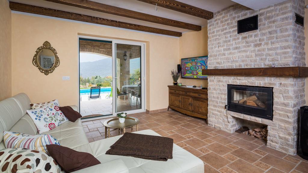 Vila Stonegate Estate - Bonus, Dvije Jedna Cijena! Opatija