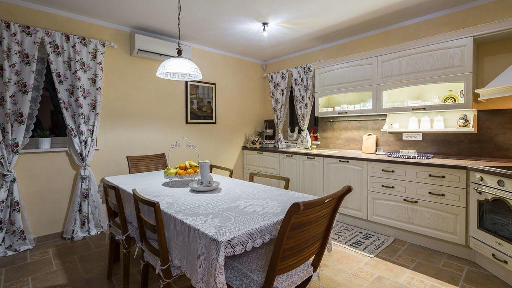 Vila Stonegate Estate - Bonus, Dvije Jedna Cijena!