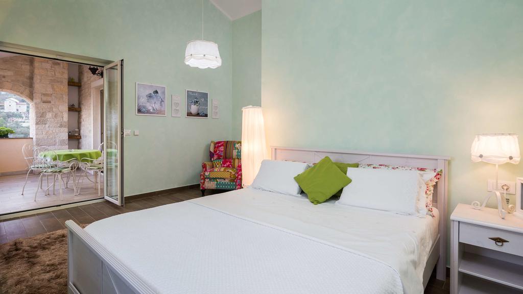 Stonegate Estate - Bonus, Dvije Jedna Cijena! Vila